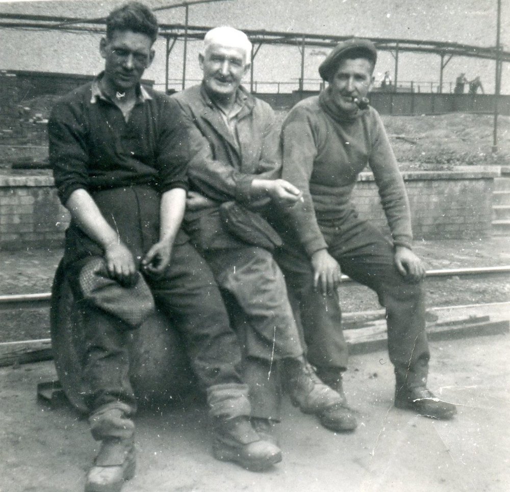 3 oil workers.jpg